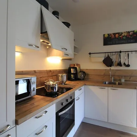 Kitz - Ski-to-door Apartment Bad Kleinkirchheim